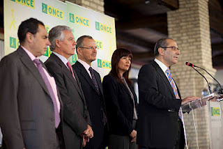 Arroyo durante su intervención. Tras él, Menacho, Navarro, Cárceles y Pazos
