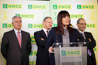 La consejera de Igualdad y Bienestar Social, Micaela Navarro, durante su intervención