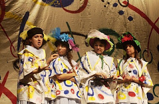 Imagen de una de las representaciones del grupo 'Sa Boira'