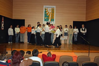 Las alumnas de baile, sobre el escenario del CRE
