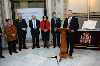 Patricio Cárceles en un momento de su intervención ante las autoridades granadinas