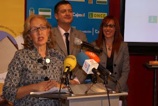 Un momento de la intervención de la presidenta del Parlamento