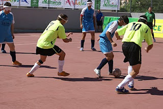 El equipo malagueño durante un momento del partido en otro encuentro deportivo