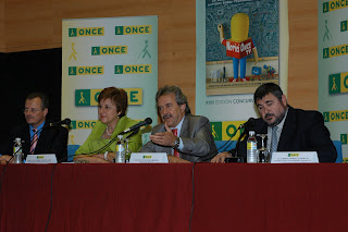 Aspecto de la mesa presidencial durante la intervención de Rafael Camacho