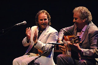 Luis Heredia Fernández 'El Polaco', acompañado de Manuel Herrera a la guitarra