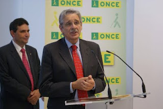 Antonio Claret García en un momento de su intervención junto a Rafael Jiménez