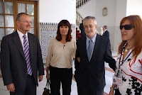 El presidente de la Junta y la consejera para la Igualdad con el delegado territorial y la presidenta del Consejo