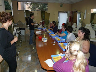 Afiliadas de Almería durante el curso de maquillaje
