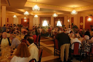 El comedor lleno de participantes en el almuerzo del Día de la ONCE en Jaén