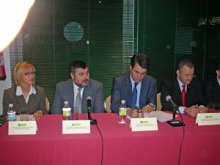 El alcalde de Motril, con el delegado de la ONCE, presidente del Consejo y la nueva directora