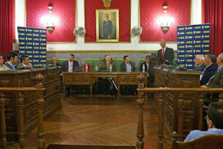 Imagen general del acto de toma de posesión en Morón