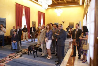 Imagen de los asistentes en el Salón de Protocolo del Parlamento andaluz