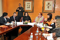 Un momento de la reunión del CERMI con las consejeras de la Junta