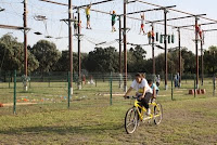 Actividades en bicileta y en las alturas realizadas durante las jornadas deportivas