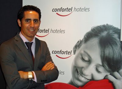 Patro Morales, director del hotel Confortel Puerta de Triana