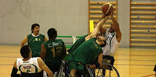 Pepe Navarro en la cancha, un elemento clave en el juego del ONCE