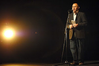 El periodista presentador de la gala, Rafa Troyano