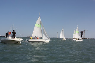 Varias de las embarcaciones participantes en el Campeonato en un momento de la carrera