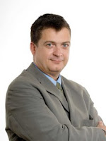 Primer plano de Julio Coca