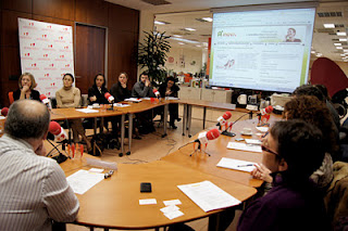 Imagen los asistentes al acto de presentación del proyecto Amóvil