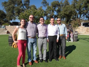 Imagen de distintos representantes de la ONCE, entre los que se encuentran el delegado territorial de la ONCE en Andalucía, Patricio Cárceles, y el vicepresidente primero del consejo general de la ONCE, Andrés Ramos y el presidente del Consejo Territorial, Ventura Pazos