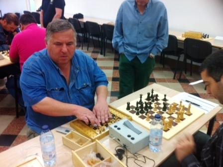 Imagen de uno de los participantes mientras juega la partida