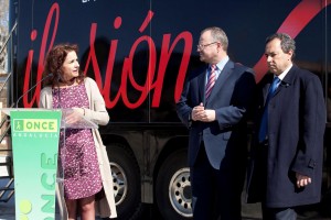 16 María Jesús Montero mira a Patricio Cárceles y Ventura Pazos en un momento de su intervención