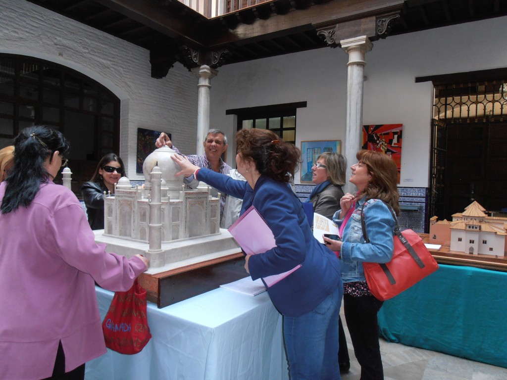 Los afiliados tocan el Taj Mahal