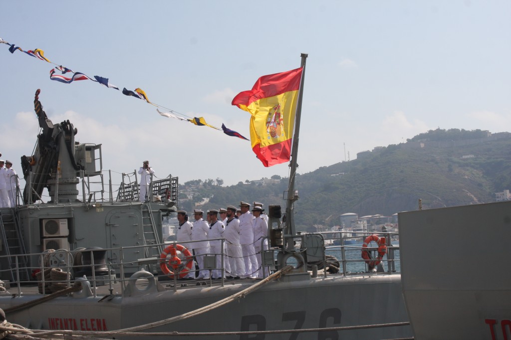 Vista general del buque 'Tornado'