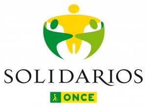 En la imagen, logo de los Premios Solidarios en el que aparecen tres figuras simulando a la humana, dándose las manos y formando un círculo entre las 3. Bajo el logo, aparece la palabra 'Solidarios' y el propio logo de la ONCE