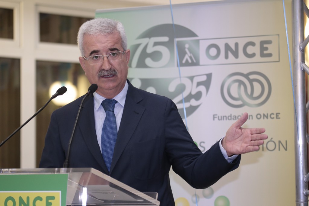 Manuel Jimenez Barrios, consejero de la Junta de Andalucía, en un momento de su intervención