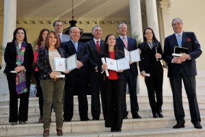 Foto de familia de los premiados