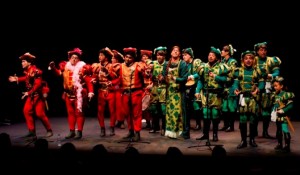 'Los Tragedia' pusieron la nota de humor con su actuación 'Los Tragedia' pusieron la nota de humor con su actuación