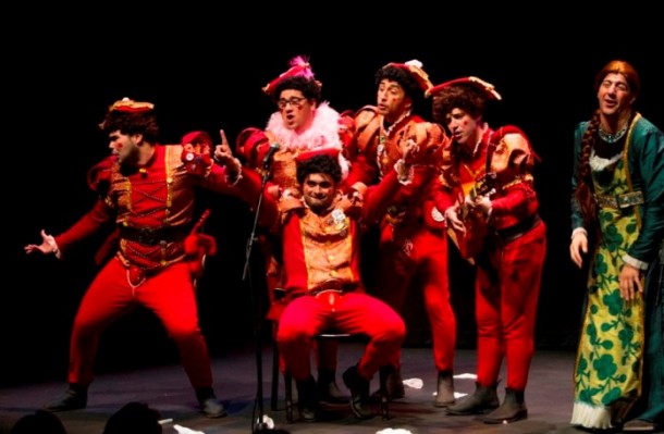 La chirigota 'Los Tragedia' fue la siguiente en actuar La chirigota 'Los Tragedia' fue la siguiente en actuar