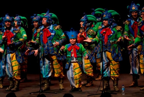 La comparsa 'El Reino de Don Carnal' contó con la colaboración de un integrante de apenas ocho años La comparsa 'El Reino de Don Carnal' contó con la colaboración de un integrante de apenas ocho años