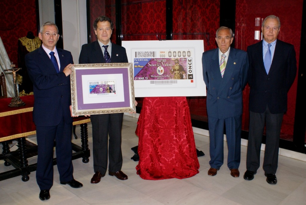 La ONCE y la Hermandad de la Paz presumen de cupón conmemorativo