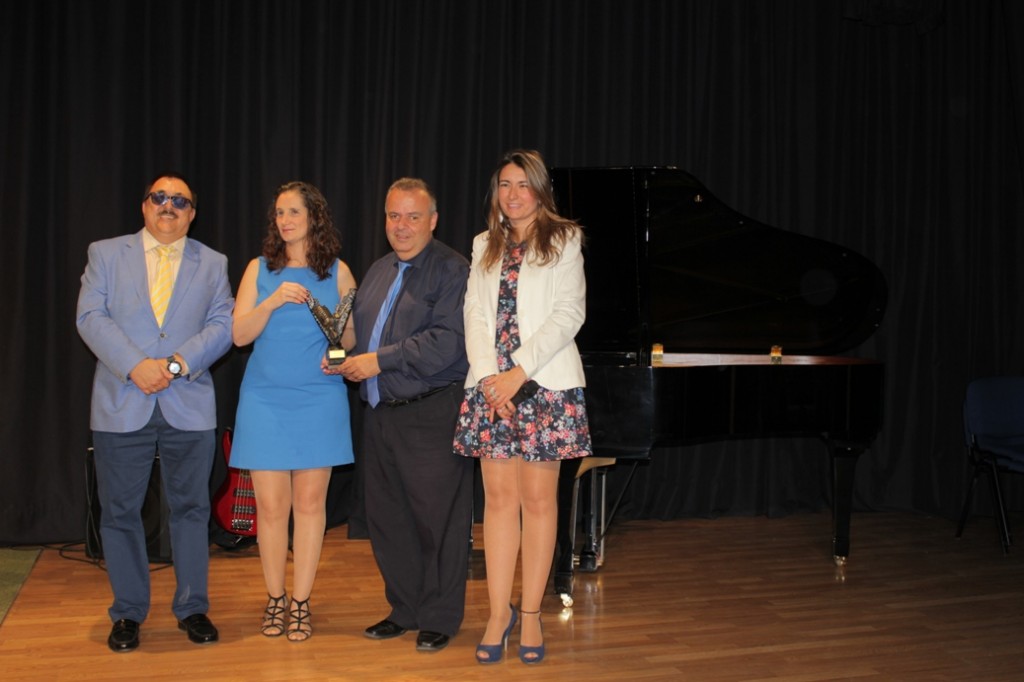 Jesús Espiñeira y Ana Ruiz, acompañados de Diego Delgado y Gema Pozo, fueron los ganadores de la modalidad de grupos