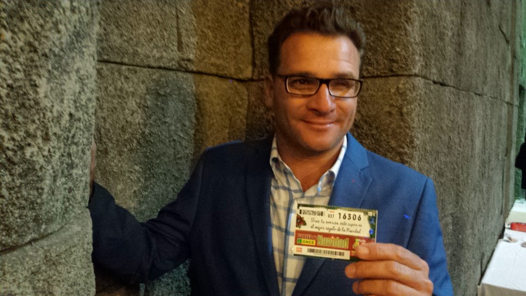 Primer plano de Alejandro Oliva, vendedor del año 2015