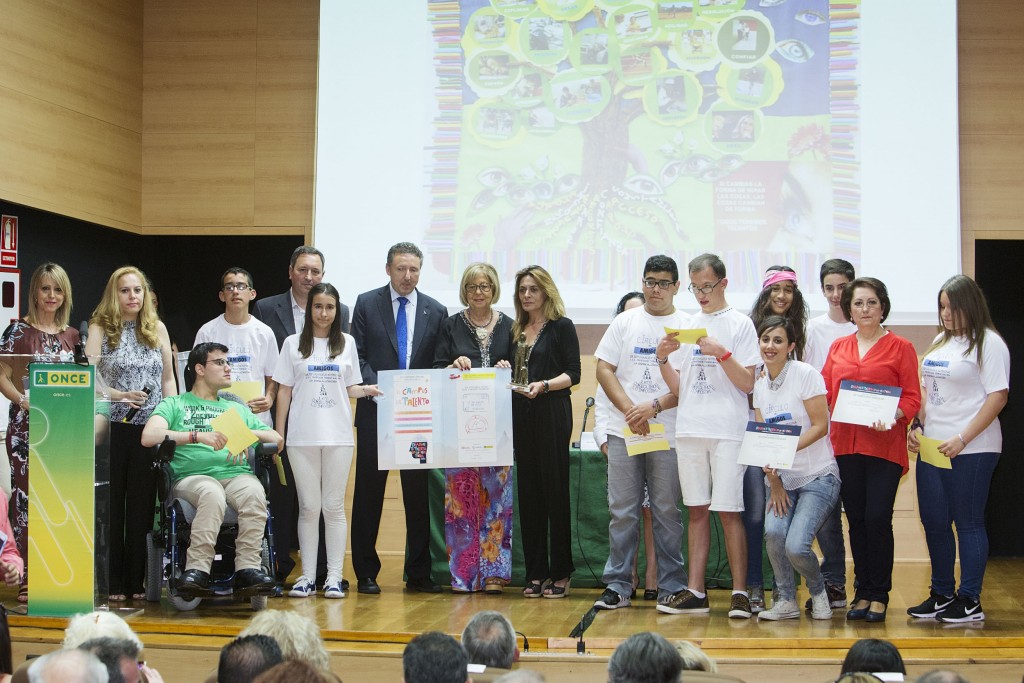 Foto de familia de los ganadores cordobeses