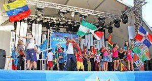 Los alumnos terminaron la visita con actividades de animación en el escenario