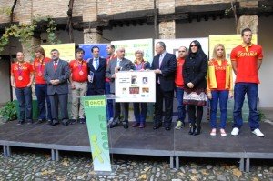 Imagen de la entrega del reconocimiento